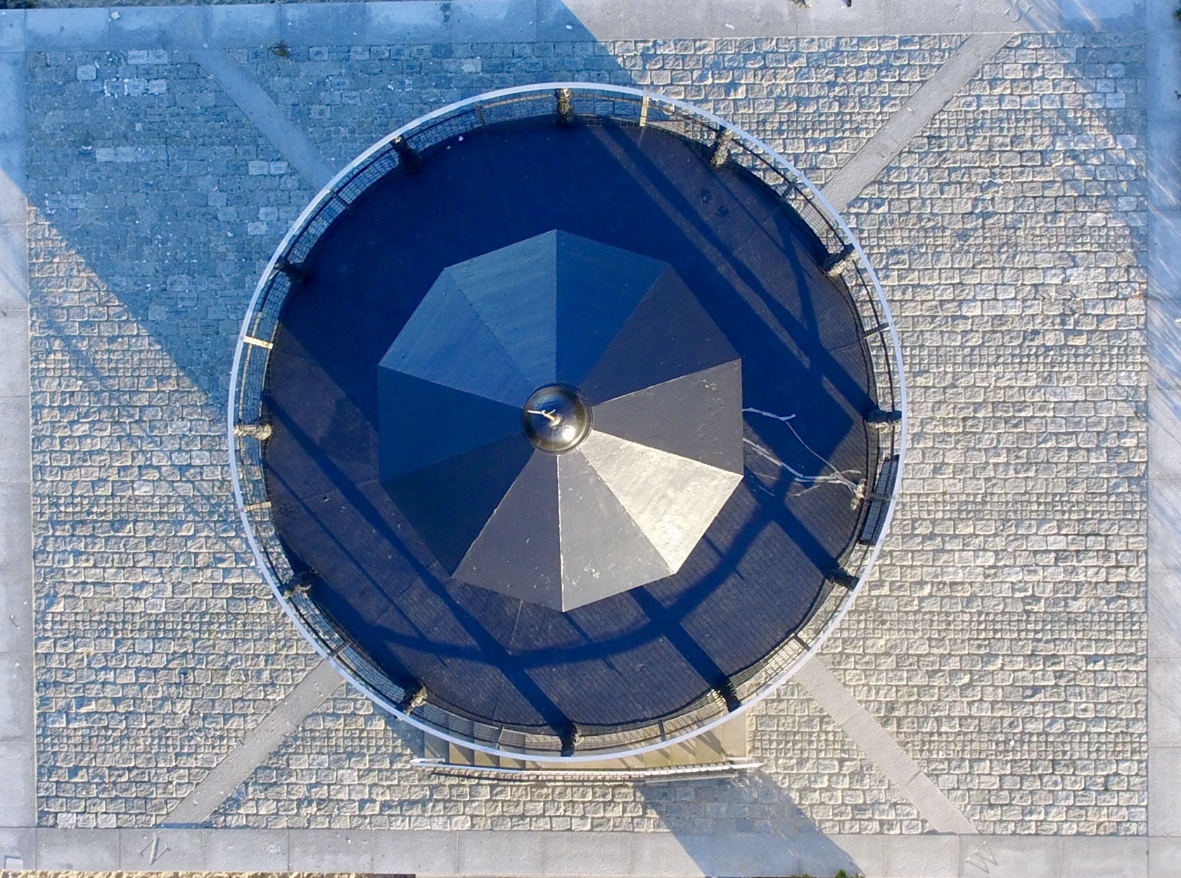 Lighthouse from the top down